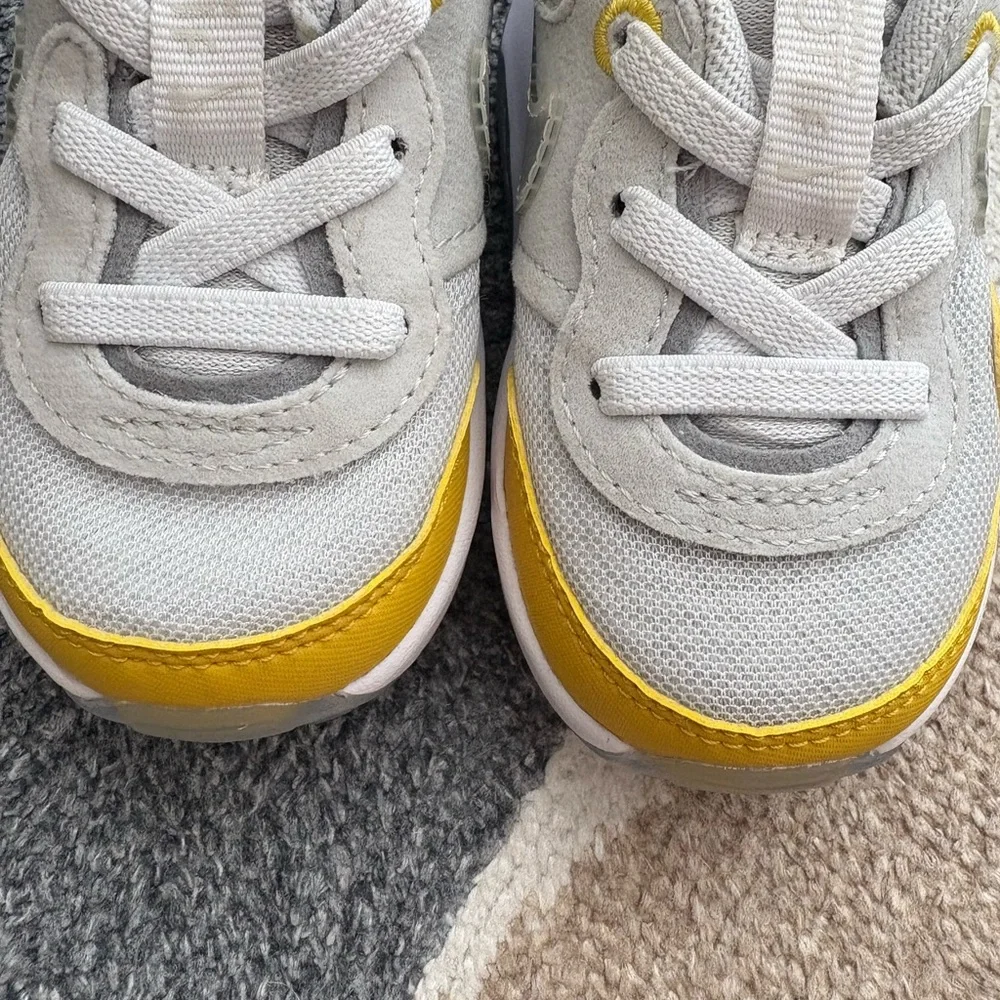 Nike Air Max Motif Toddler Size 4